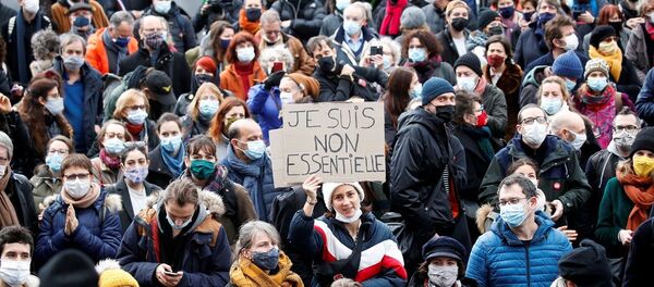 El sector del ocio sale a las calles de París para rechazar las medidas anti-COVID el 15 de diciembre - Sputnik Mundo