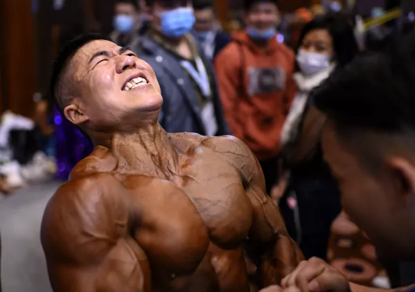 Con el tiempo, el culturismo se convirtió en un deporte reconocido oficialmente en China: se creó la Asociación China de Culturismo (CBBA), que desarrolló las normas específicas para las competiciones de culturismo, incluidas las competiciones femeninas. Con el tiempo, el culturismo se convirtió en un deporte reconocido oficialmente en China: se creó la Asociación China de Culturismo (CBBA), que desarrolló las normas específicas para las competiciones de culturismo, incluidas las competiciones femeninas. - Sputnik Mundo