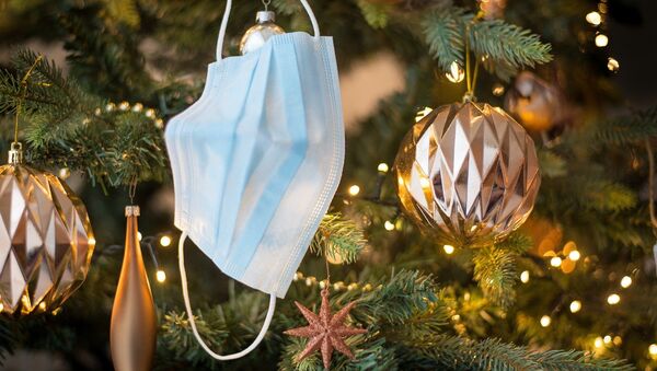 Imagen referencial de unas navidades en plena pandemia - Sputnik Mundo