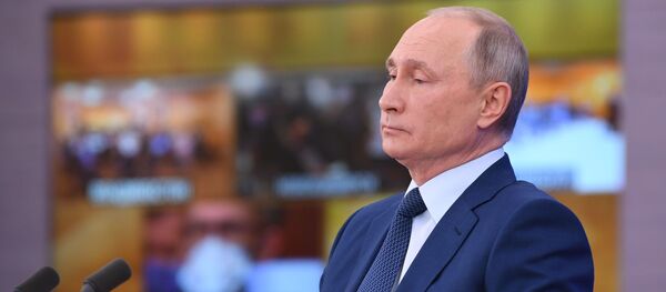 La gran rueda de prensa anual del presidente ruso, Vladímir Putin - Sputnik Mundo