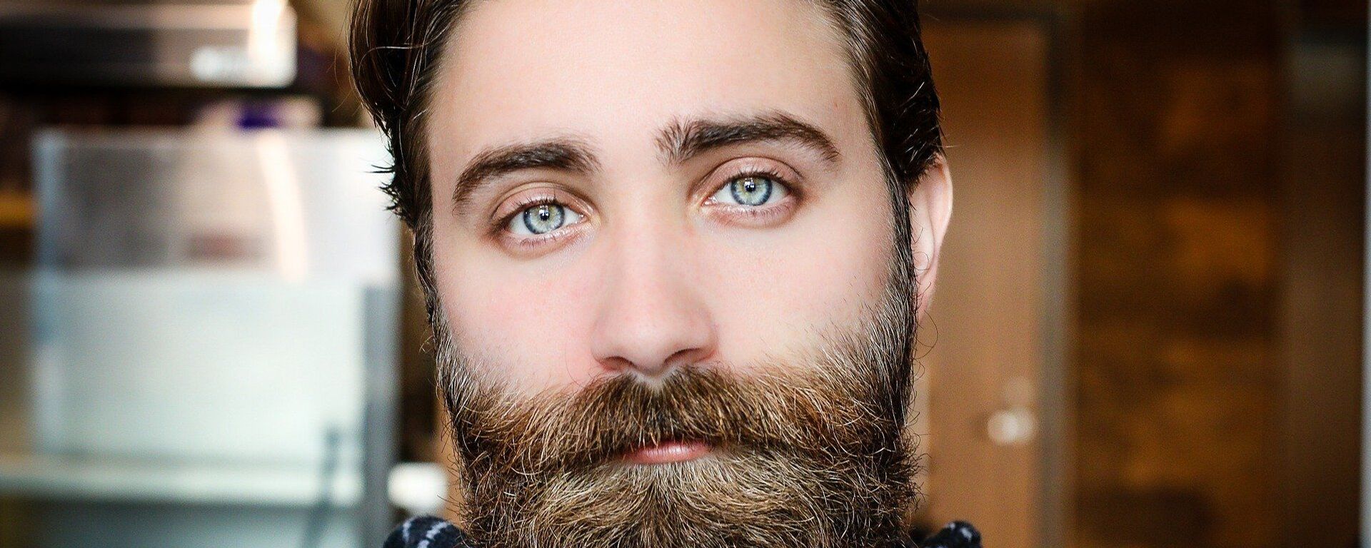 Un hombre barbudo - Sputnik Mundo, 1920, 20.12.2020