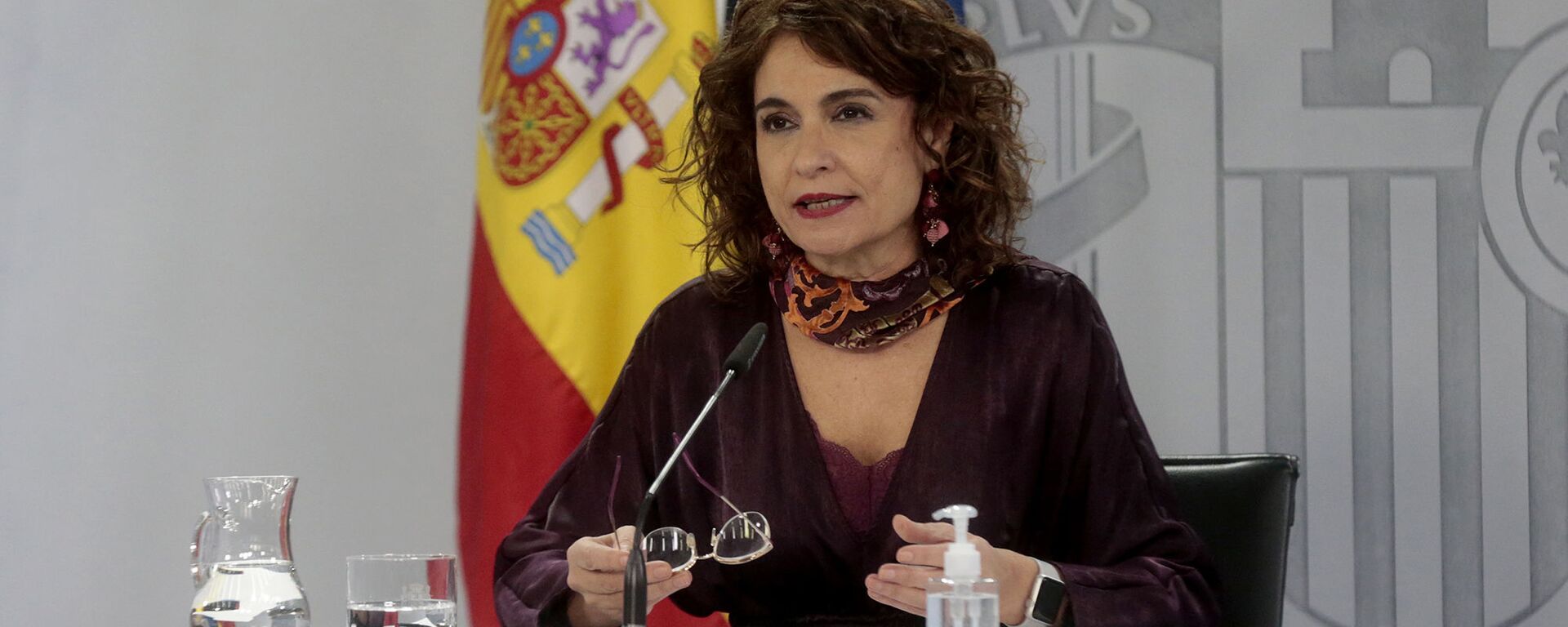 La ministra de Hacienda y portavoz del Gobierno, María Jesús Montero - Sputnik Mundo, 1920, 23.02.2021