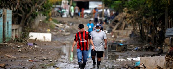 Consecuencias de las tormentas Eta e Iota en Honduras - Sputnik Mundo