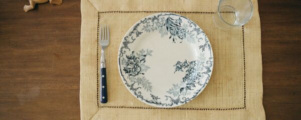 Un plato vacío - Sputnik Mundo