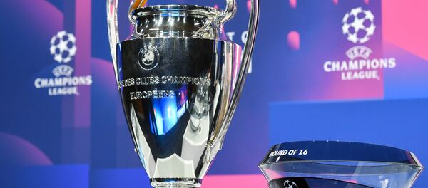El trofeo del ganador de la Champions League - Sputnik Mundo