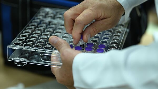 La vacuna de Pfizer en España - Sputnik Mundo