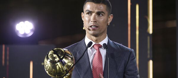 Cristiano Ronaldo durante la gala de los Globe Soccer Awards en Dubái, Emiratos Árabes Unidos, el 27 de diciembre de 2020. - Sputnik Mundo
