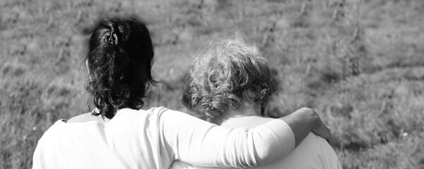 Madre e hija (imagen referencial) - Sputnik Mundo