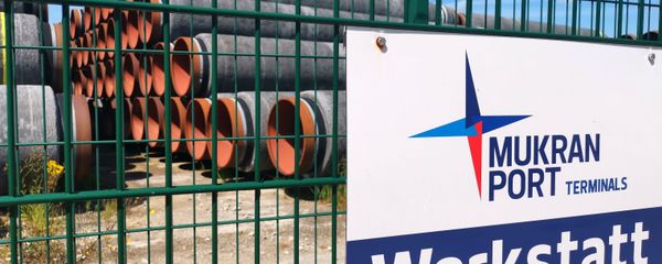 Tuberías en el puerto alemán de Mukran, el centro logístico de las obras del Nord Stream 2 - Sputnik Mundo