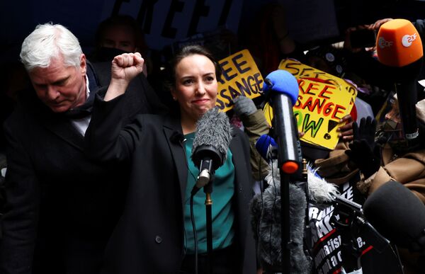 Stella Moris, pareja de Julian Assange - Sputnik Mundo