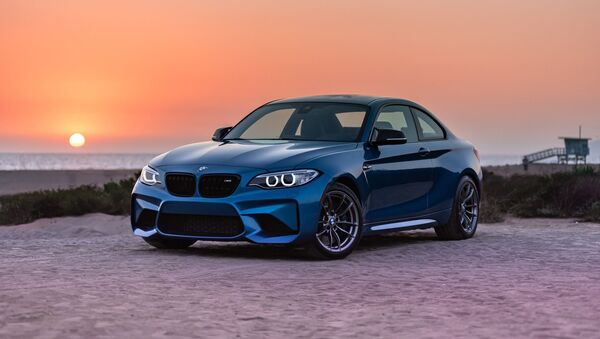 Un BMW M2 - Sputnik Mundo