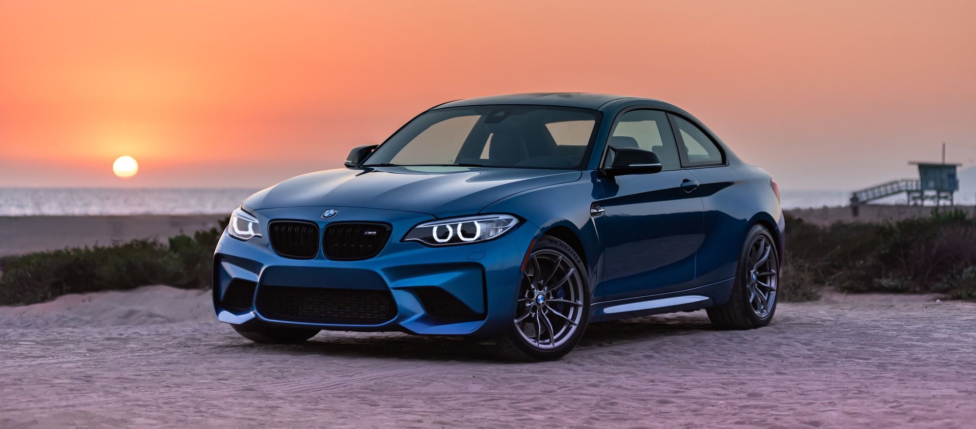 Un BMW M2 - Sputnik Mundo, 1920, 05.01.2021