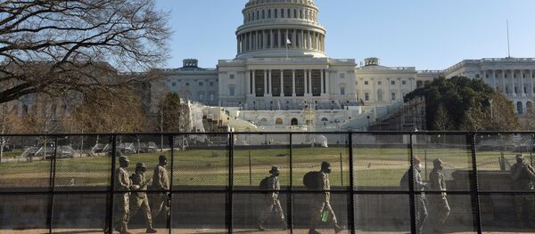 Guardia Nacional de EEUU custodian el Capitolio - Sputnik Mundo
