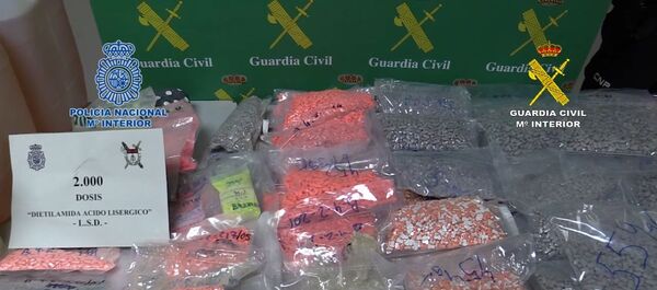 Droga incautada por los agentes en España - Sputnik Mundo