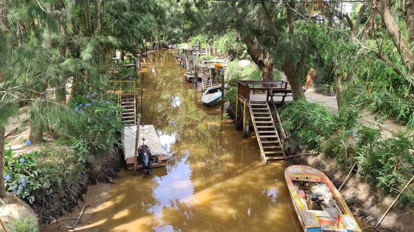 Canales internos conectan el interior del archipiélago y los hogares de la zona - Sputnik Mundo