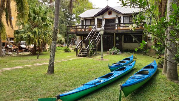 En las islas hay casas de fin de semana y muchos habitantes locales, de todas las clases sociales - Sputnik Mundo