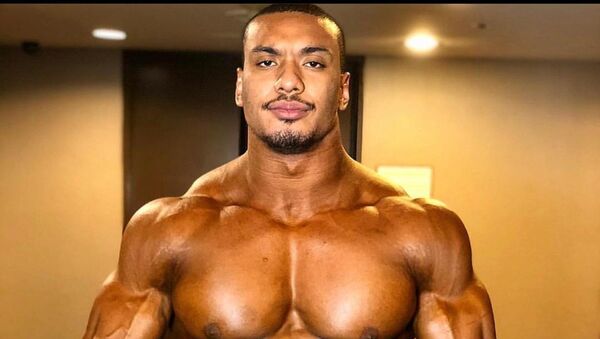 El culturista Larry Wheels - Sputnik Mundo