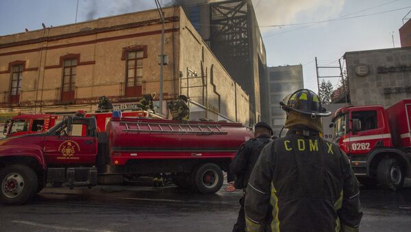 El incendio en las instalaciones del metro de la Ciudad de México, el 9 de enero de 2021 - Sputnik Mundo