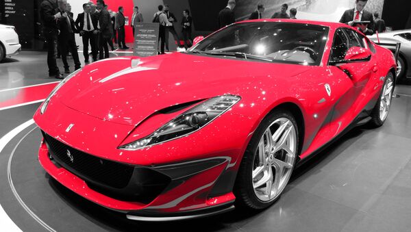 Un Ferrari 812 Superfast - Sputnik Mundo