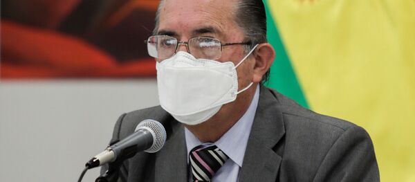 El ministro de Salud boliviano, Édgar Pozo - Sputnik Mundo