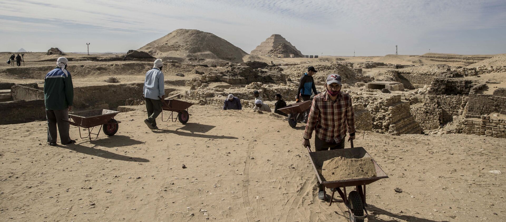 Excavaciones en Sakkara, Egipto - Sputnik Mundo, 1920, 17.01.2021