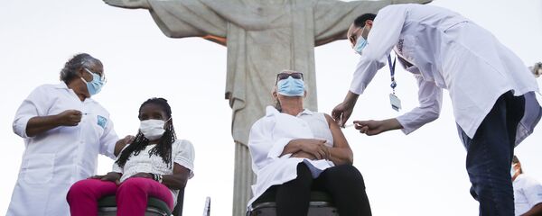 La vacunación en Río de Janeiro - Sputnik Mundo