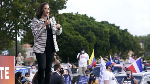 El estilo de Kamala Harris, la primera mujer vicepresidenta de EEUU  - Sputnik Mundo