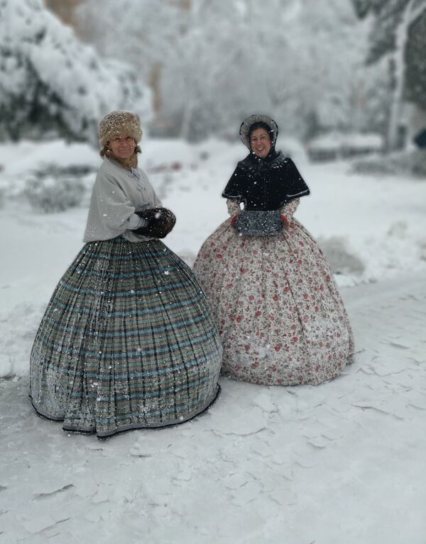 Miembros de Anacrónicos Recreación Histórica en la nieve - Sputnik Mundo