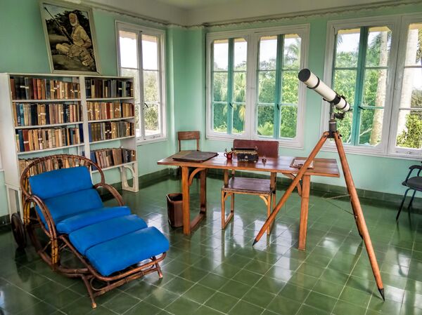Interior de la Finca Vigía, casa de Ernest Hemingway en Cuba - Sputnik Mundo