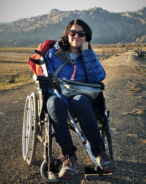 Noemí Sobrino, paciente de ELA, necesita dispositivos tecnológicos para su día a día - Sputnik Mundo