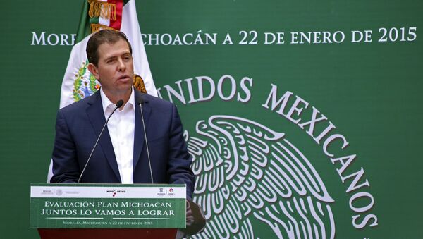 Alfredo Castillo, excomisionado de Seguridad en Michoacán - Sputnik Mundo