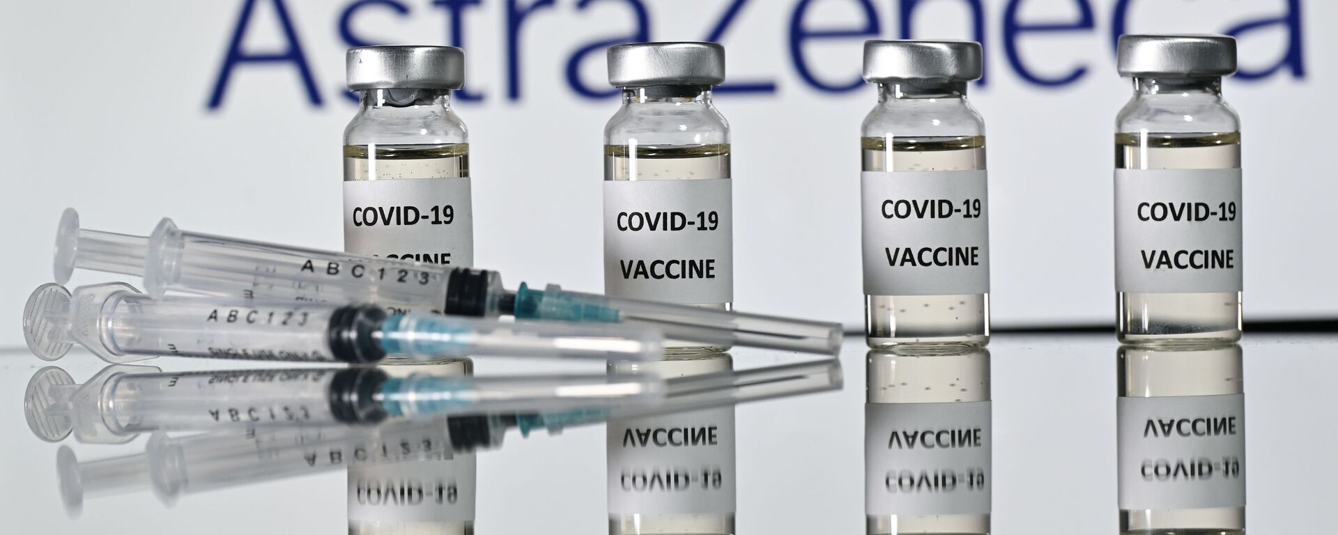 Una imagen de la vacuna de AstraZeneca - Sputnik Mundo, 1920, 28.04.2021