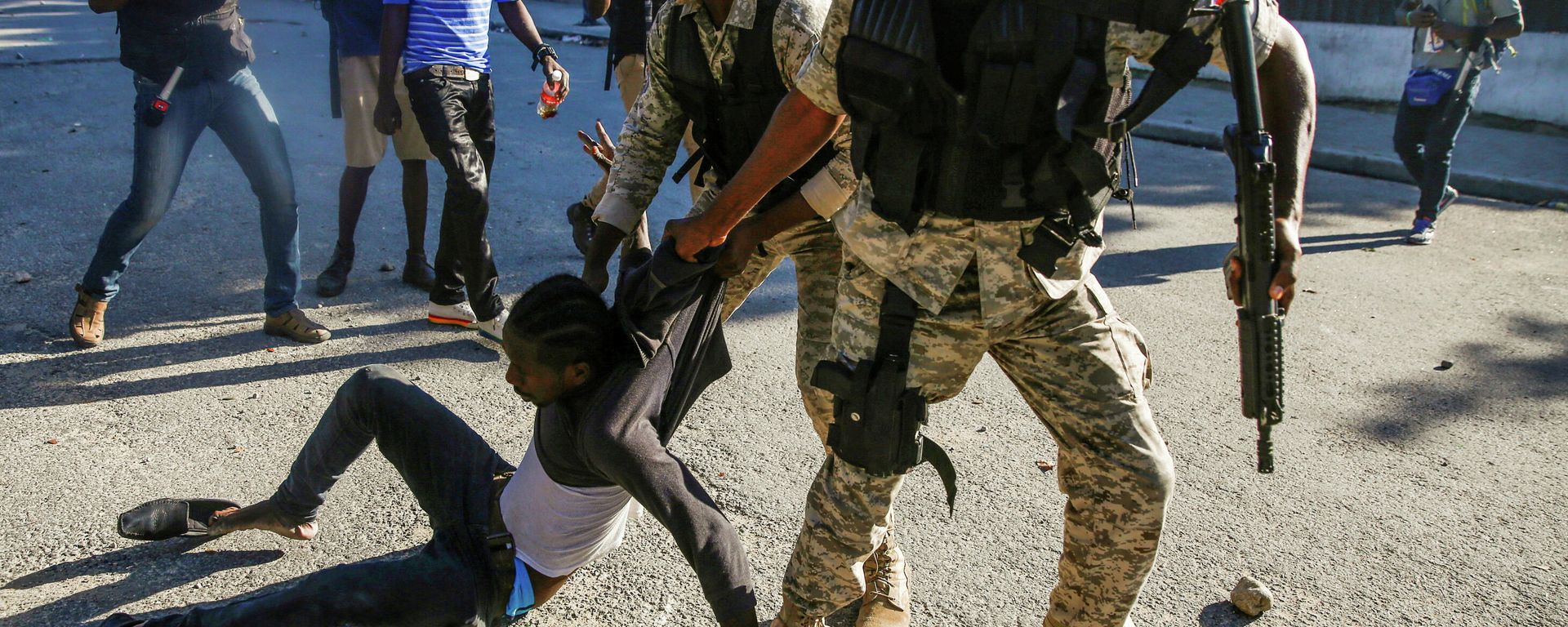 Violencia en Haití Violencia en Haití - Sputnik Mundo, 1920, 11.02.2021