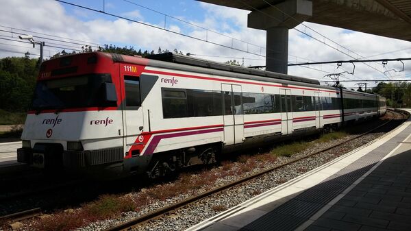 Tren de Cercanías de Renfe - Sputnik Mundo