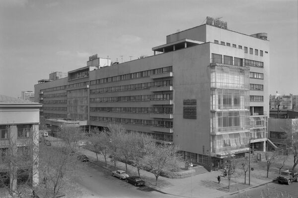 Un edificio en Moscú en el estilo constructivista - Sputnik Mundo