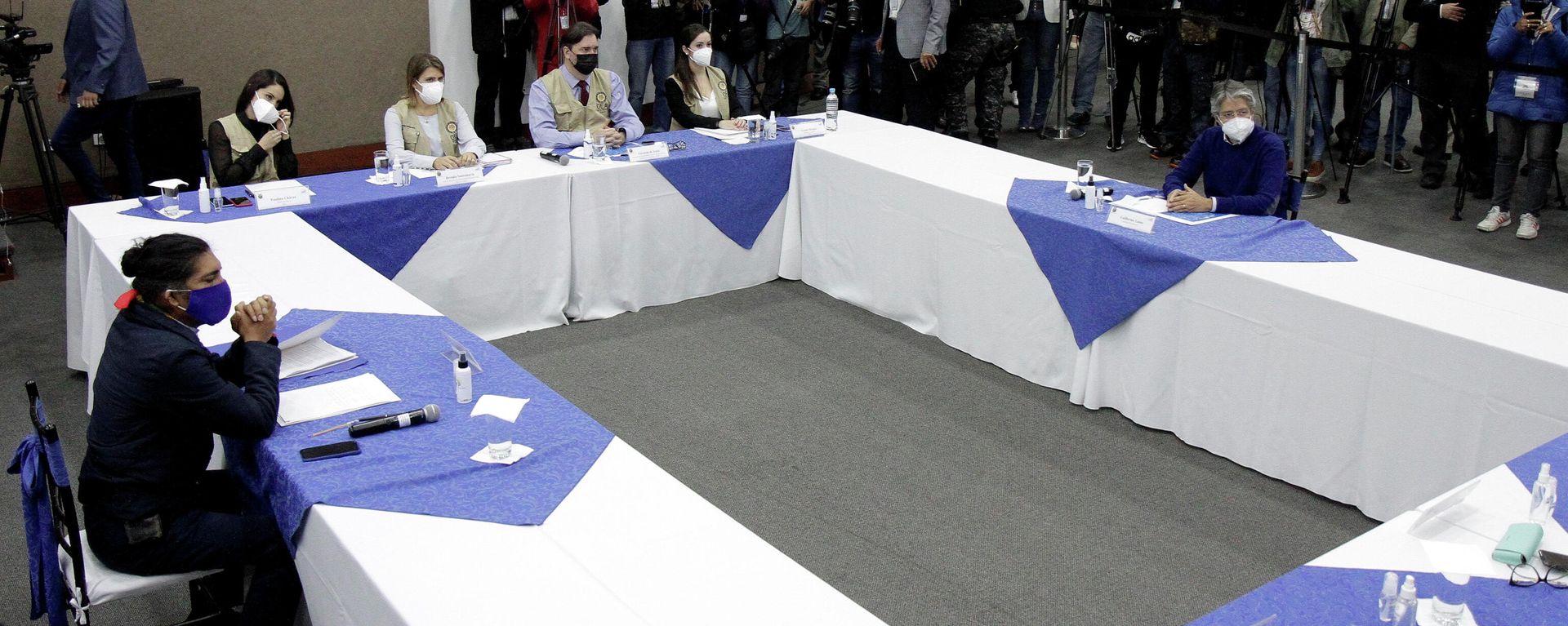  Los candidatos presidenciales de Ecuador, Yaku Pérez y Guillermo Lasso - Sputnik Mundo, 1920, 13.02.2021