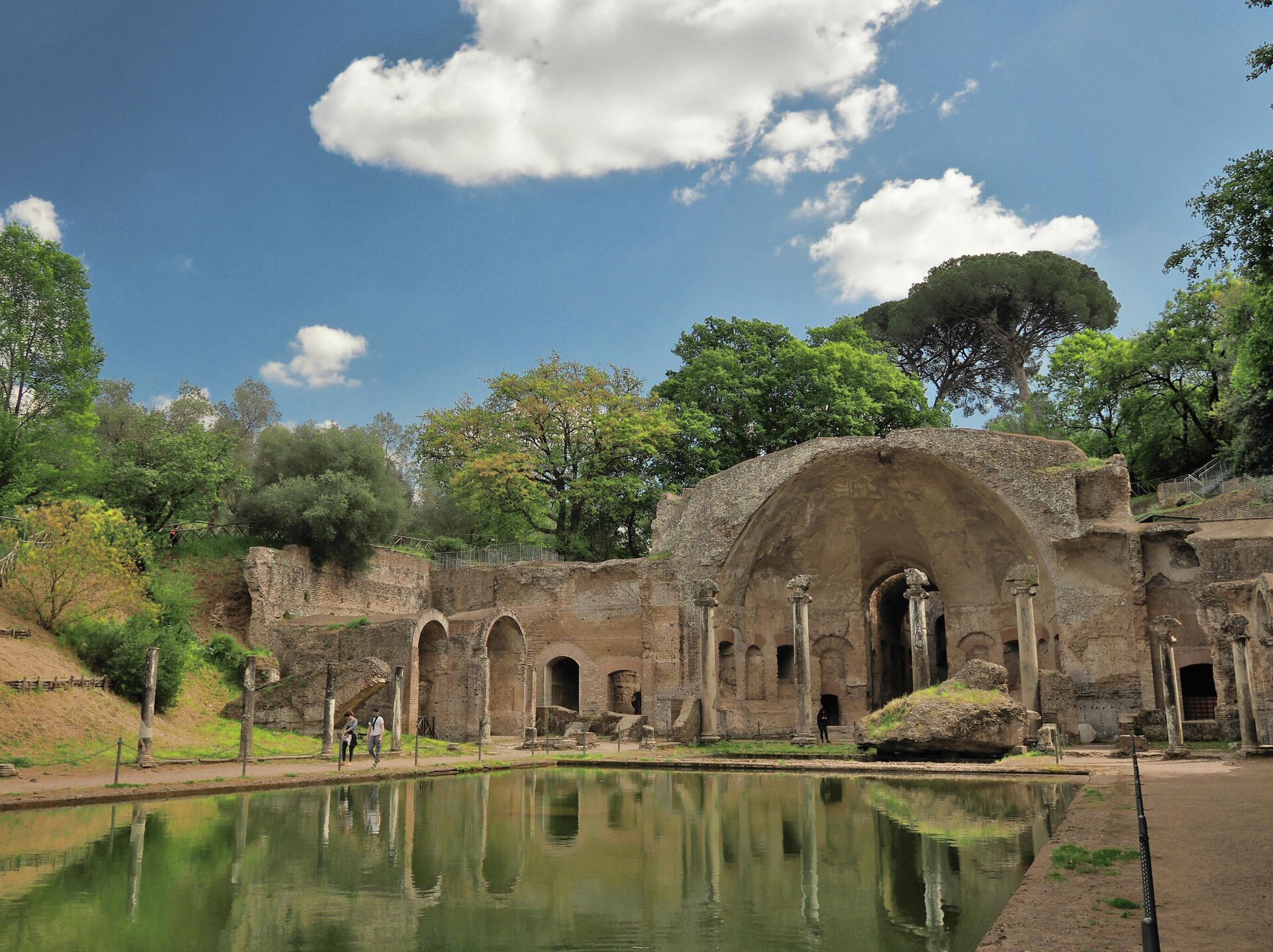 Estanque del 'Canopus' de Villa Adriana - Sputnik Mundo, 1920, 16.02.2021