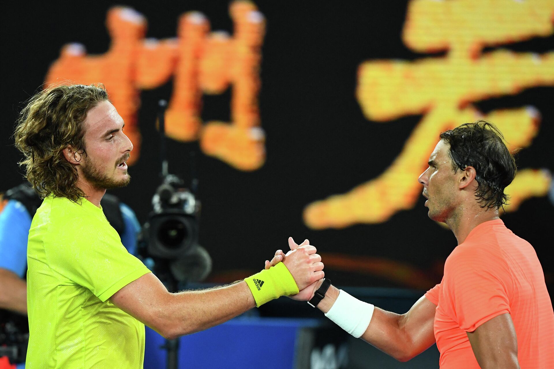 Tsitsipas y Nadal tras el partido de cuartos de final de Australia 2021 - Sputnik Mundo, 1920, 17.02.2021