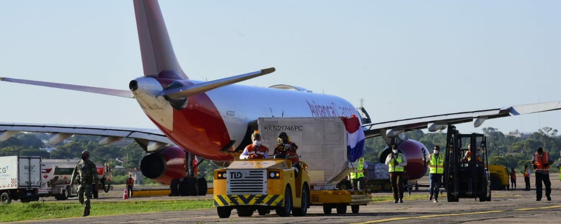 Avión con 4.000 dosis de vacuna Sputnik V aterriza en Asunción - Sputnik Mundo, 1920, 14.10.2021