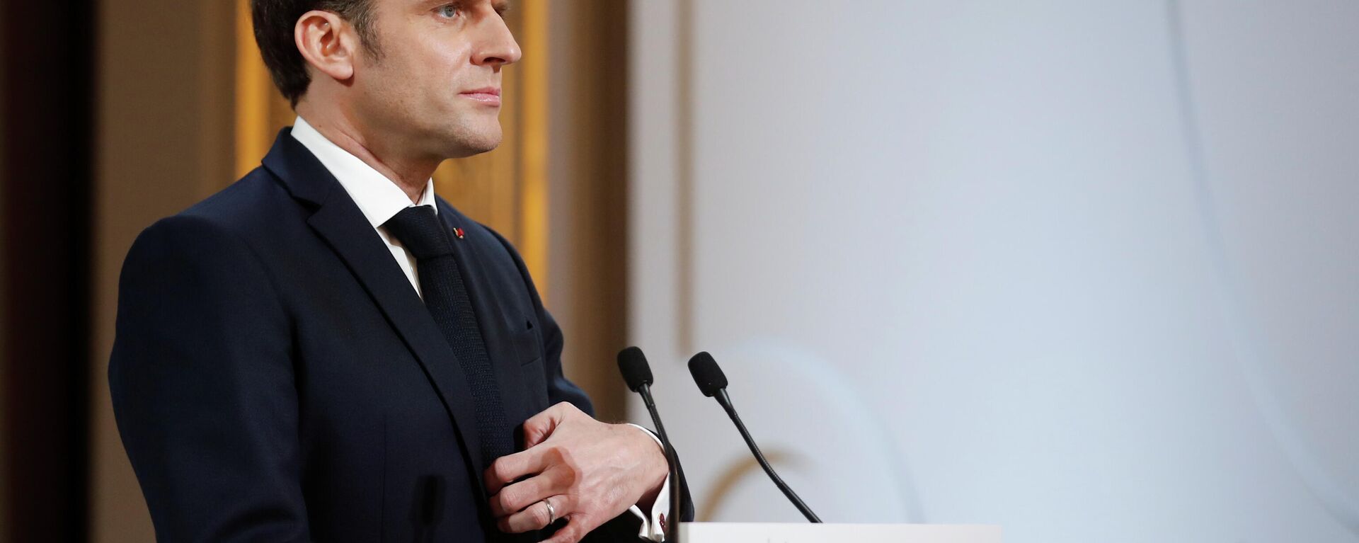 Emmanuel Macron, presidente de Francia - Sputnik Mundo, 1920, 21.02.2021