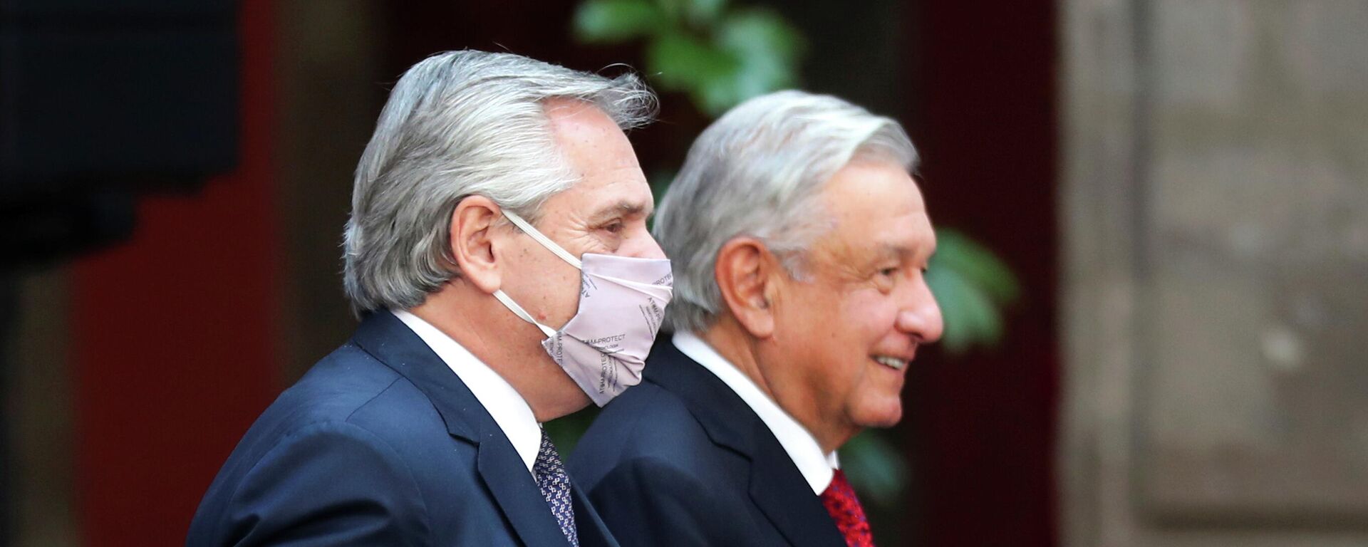  Alberto Fernández, presidente de Argentina, y Andrés Manuel López Obrador, presidente de México - Sputnik Mundo, 1920, 24.02.2021