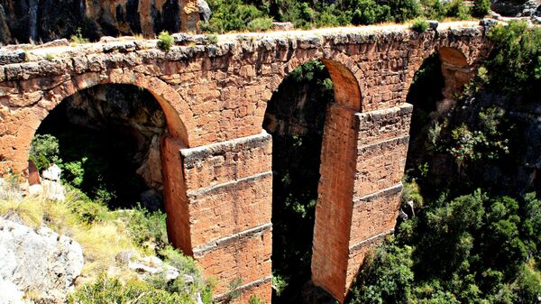 Acueducto de Peña Cortada (Valencia) - Sputnik Mundo