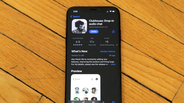 Interfaz de descarga de Clubhouse - Sputnik Mundo