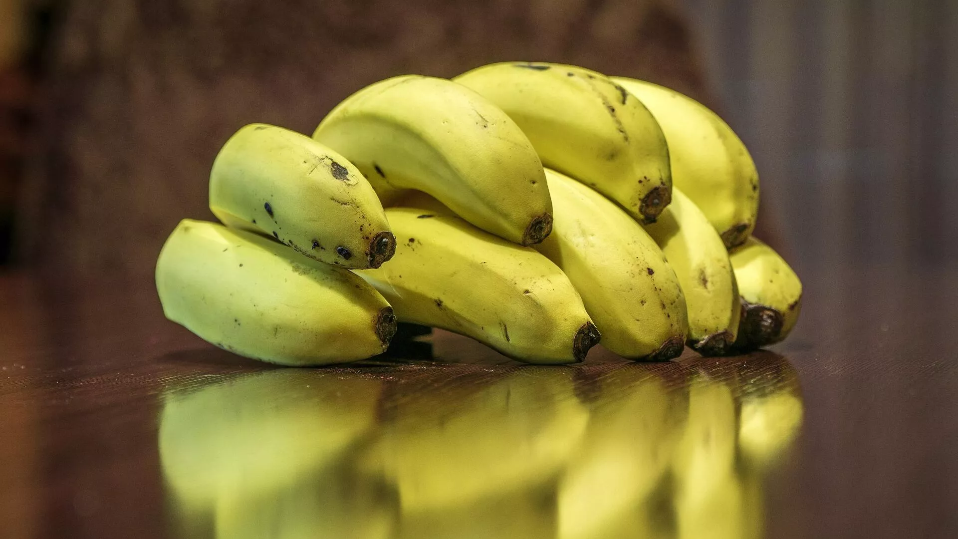 Bananas, plátanos o guineos