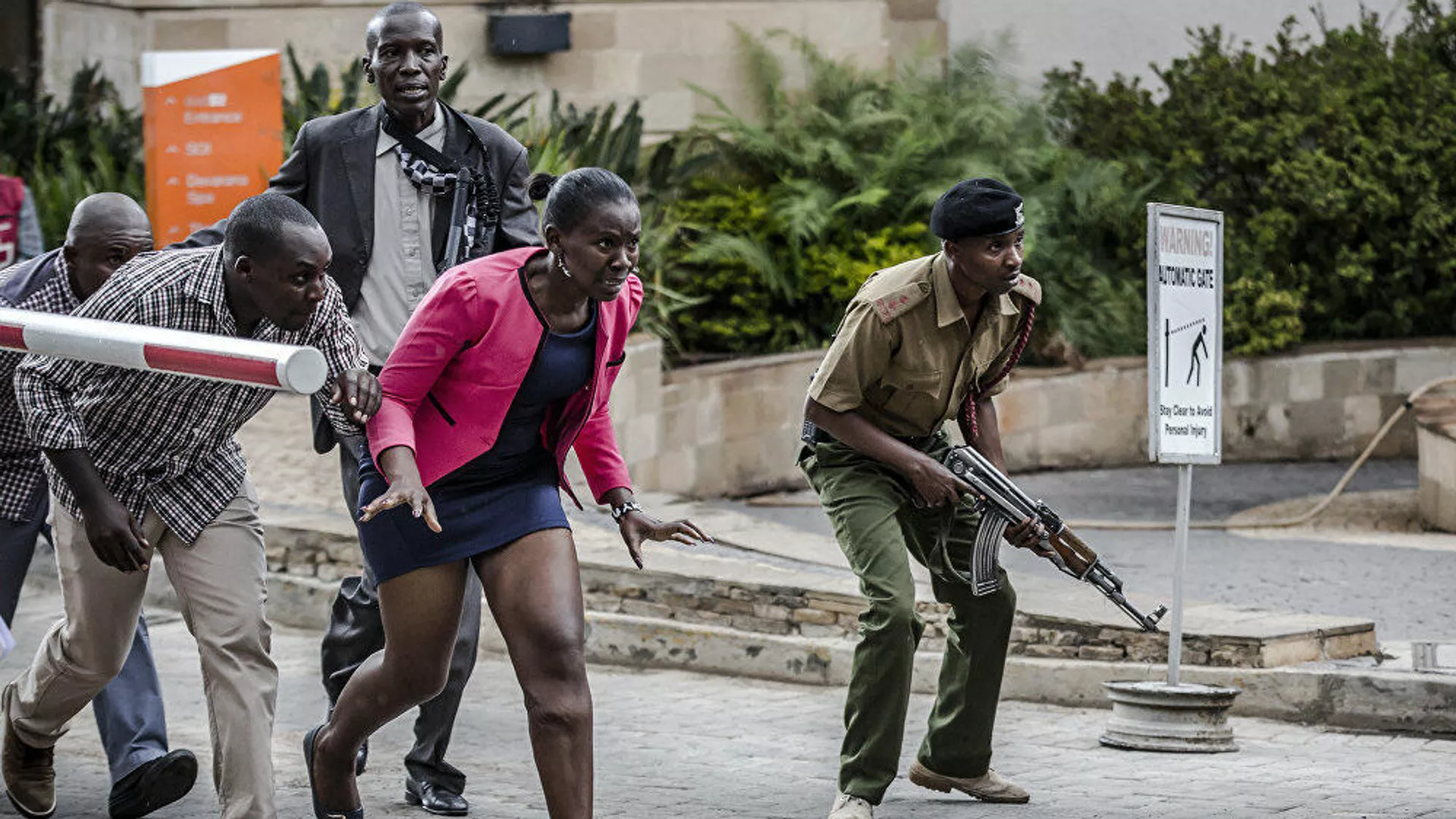 Fotos del español Luis Tato sobre el ataque terrorista contra un hotel en Nairobi en enero de 2019