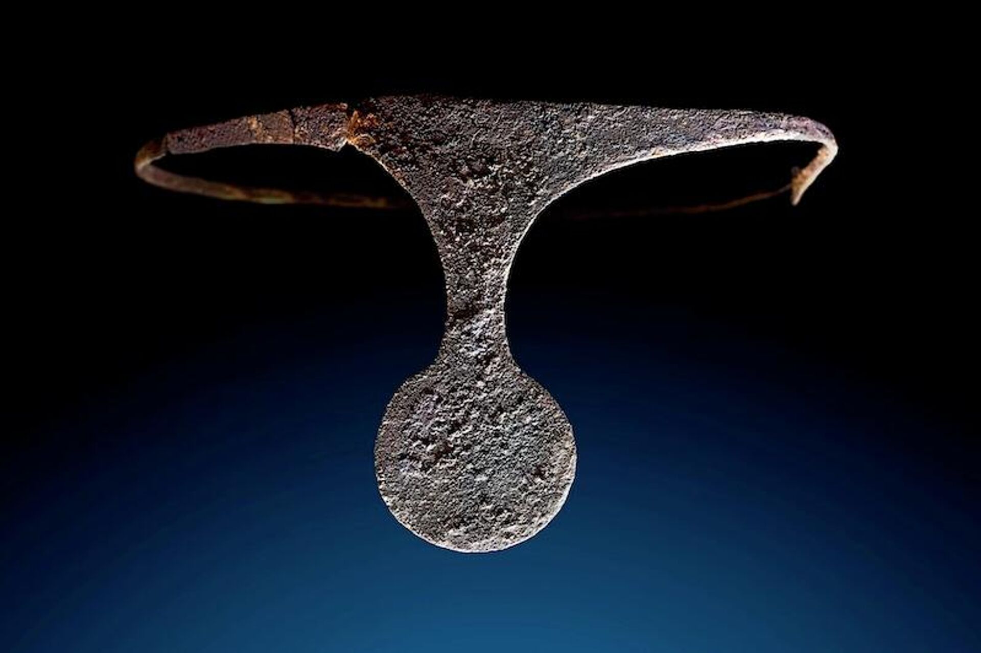 Diadema hallada en La Almoloya - Sputnik Mundo, 1920, 02.03.2021