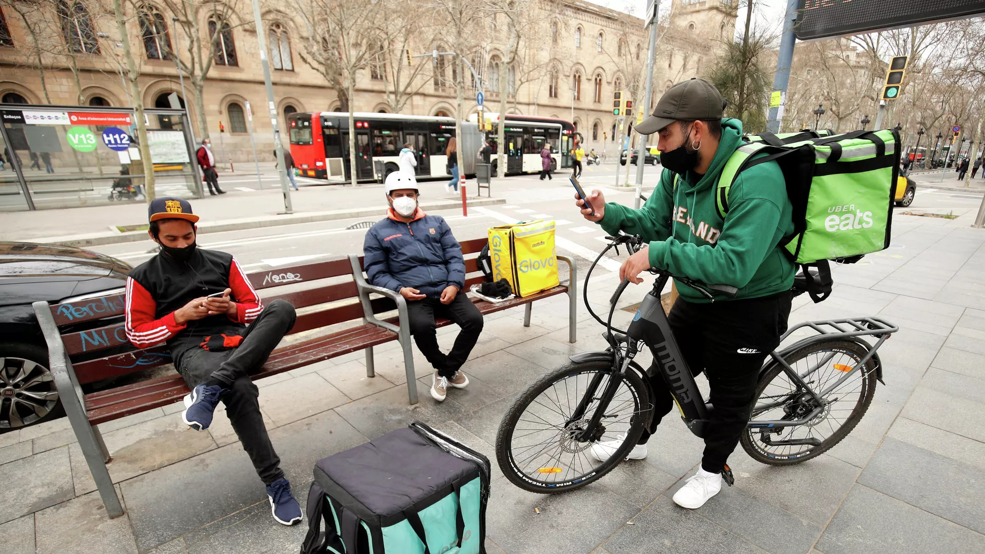 Repartidores de comida en España - Sputnik Mundo, 1920, 11.03.2021