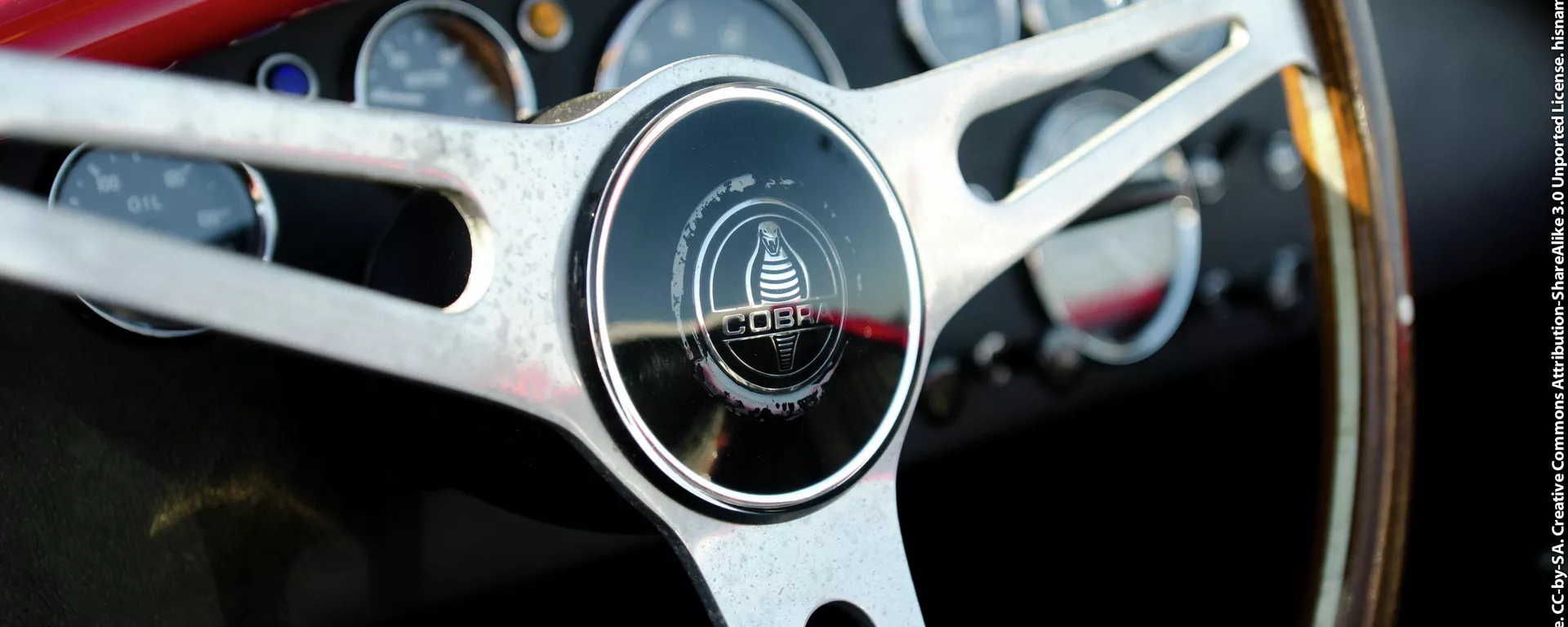 El volante de un Shelby Cobra (foto referencial) El volante de un Shelby Cobra (foto referencial) - Sputnik Mundo, 1920, 04.03.2021