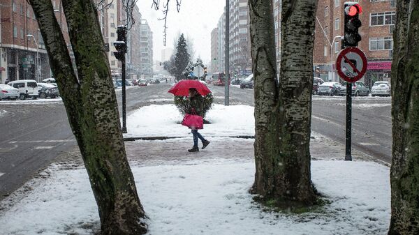 Temporal de nieve en Burgos el 8 de marzo de 2021 - Sputnik Mundo