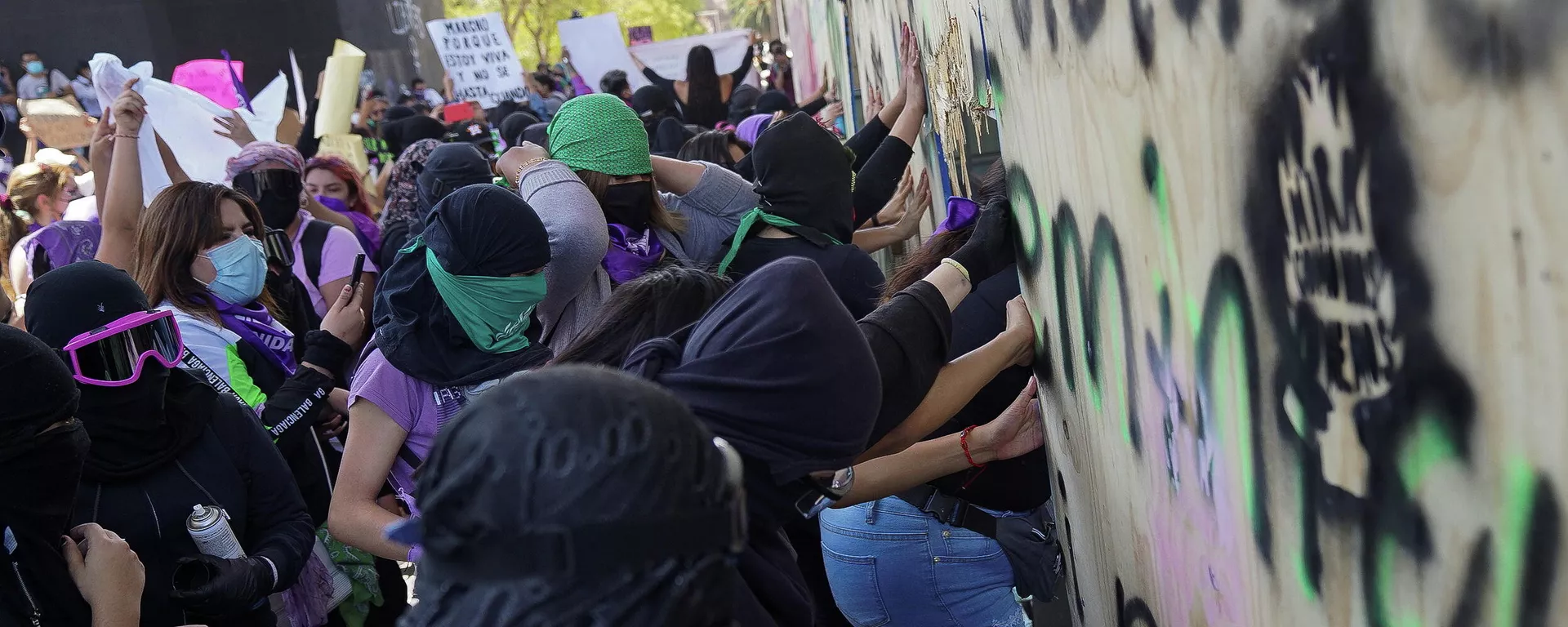 Protestas feministas en la Ciudad de México en el Día Internacional de la Mujer Protestas feministas en la Ciudad de México en el Día Internacional de la Mujer - Sputnik Mundo, 1920, 02.04.2021
